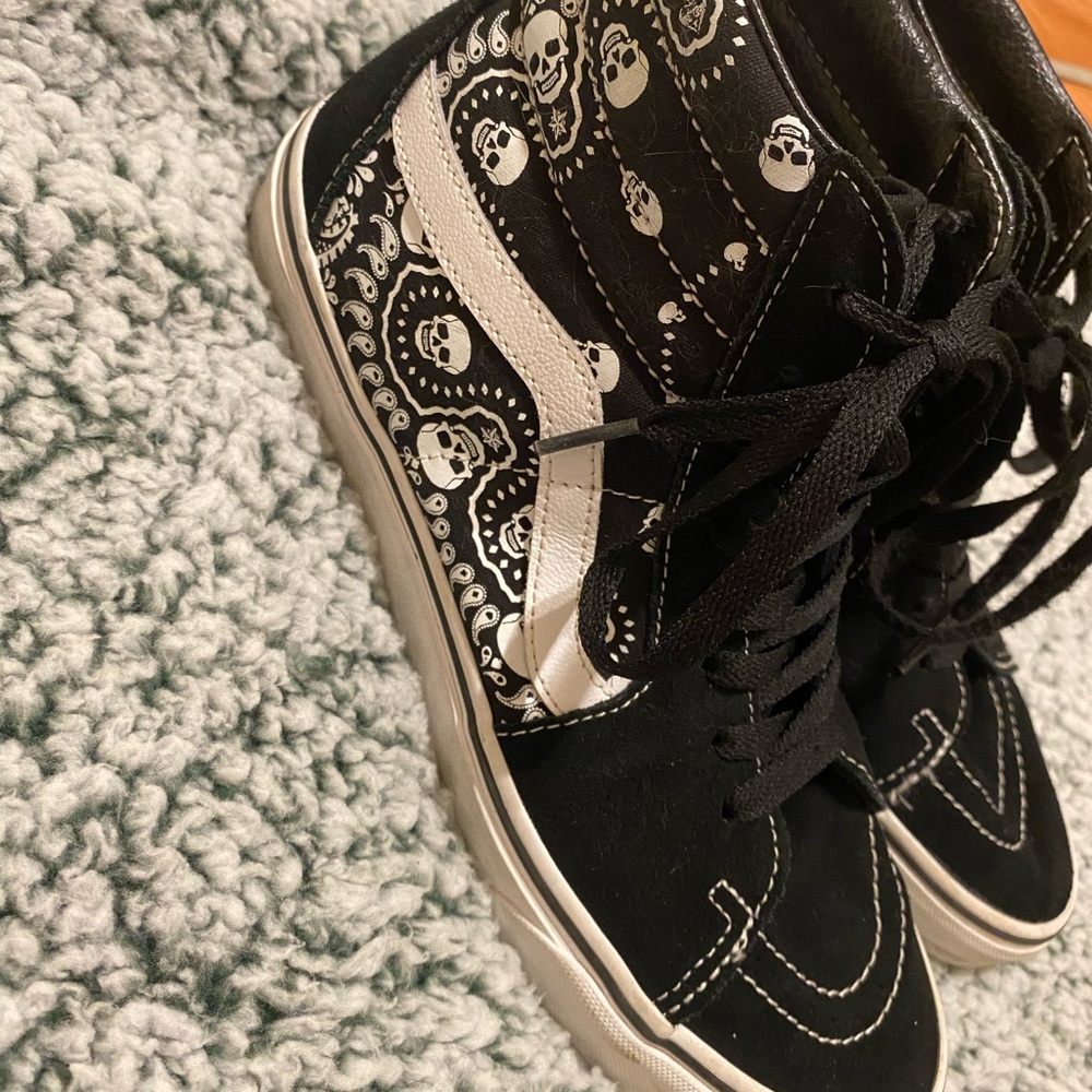 Skull Vans - image 2
